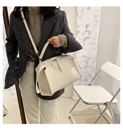 Solid Travel Shoulder Bag - Image 2