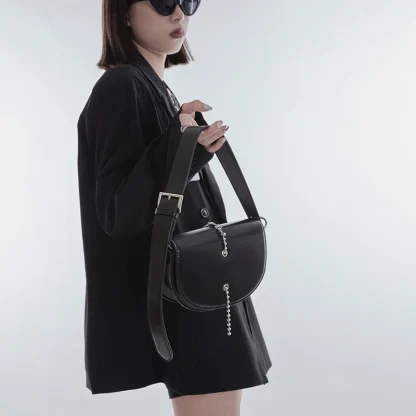 Crossbody Chain Shoulder Bag - Image 3