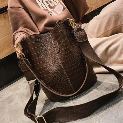 Sleek Bucket Shoulder Bag