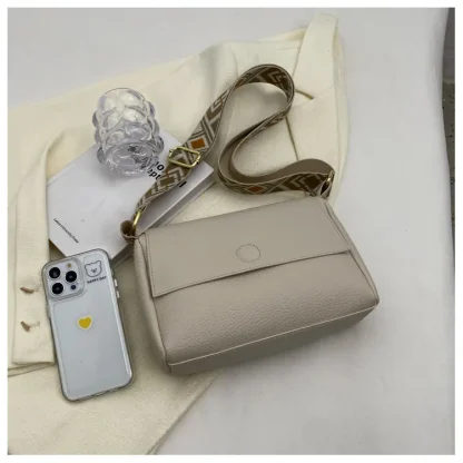 Printed Strap Shoulder Bag - Image 5