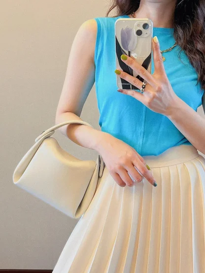 Minimalist Box Shoulder Bag - Image 4