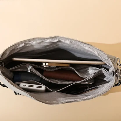 Stylish Beads Shoulder Bag - Image 4