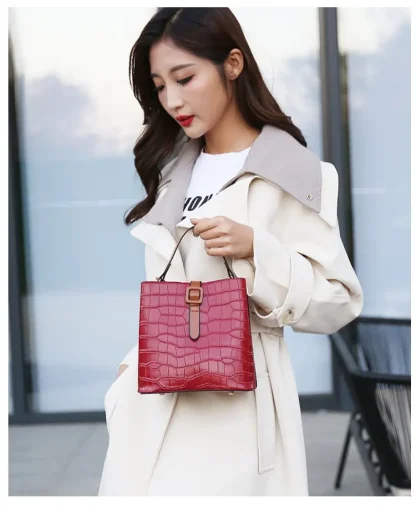 Shoulder Bag with Wallet - Image 3