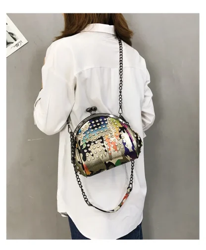 Kiss-lock Shell Shoulder Bag - Image 4
