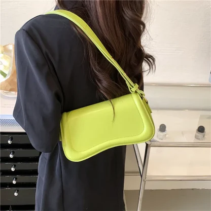 Aesthetic Flap Shoulder Bag - Image 2