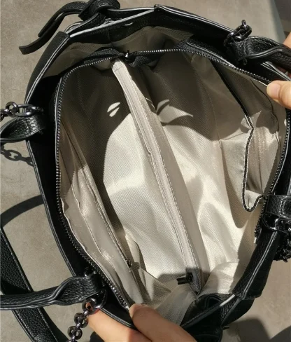 Spacious Black Shoulder Bag - Image 3