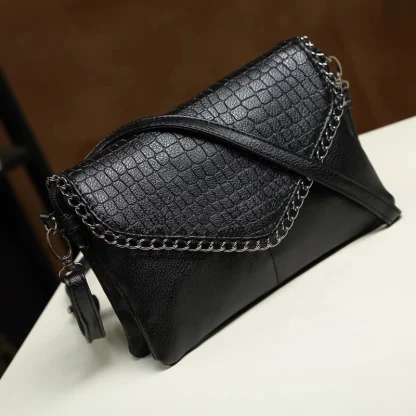 Chain Envelope Shoulder Clutch Bag