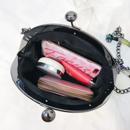 Kiss-lock Shell Shoulder Bag - Image 5