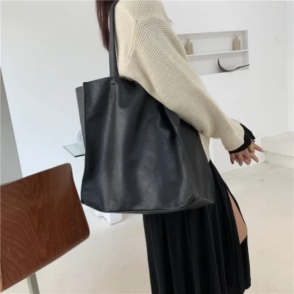 Black Tote Shoulder Bag - Image 2