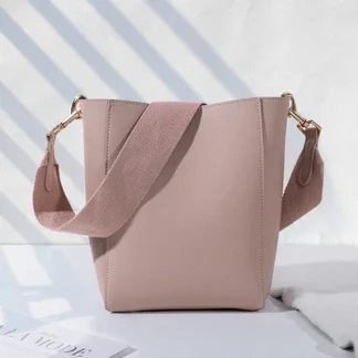 Pink Shoulder Bags