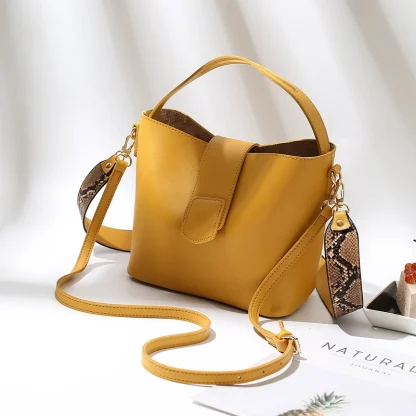 Compact Shoulder Bag - Image 6