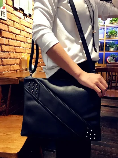 Envelope Clutch Shoulder Bag - Image 3