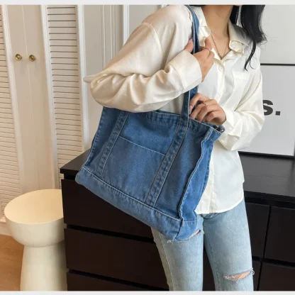 Stylish Denim Shoulder Bag - Image 5