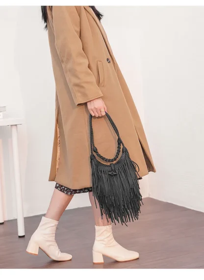 Double-Sided Tassel Shoulder Bag - Image 4