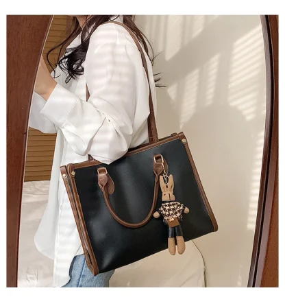 Spacious Tote Shoulder Bag - Image 4