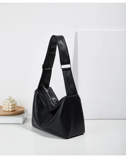 Classic Minimalist Shoulder Bag - Image 6