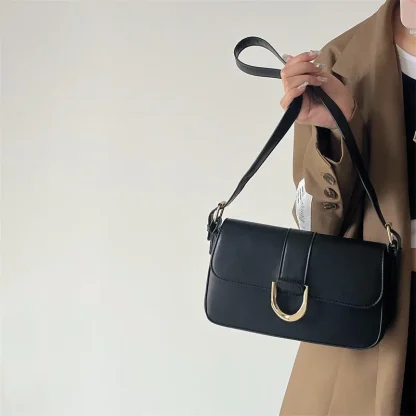 Classic Buckle Shoulder Bag - Image 3