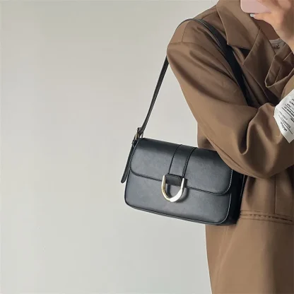 Classic Buckle Shoulder Bag