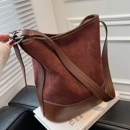 Soft Retro Shoulder Bag