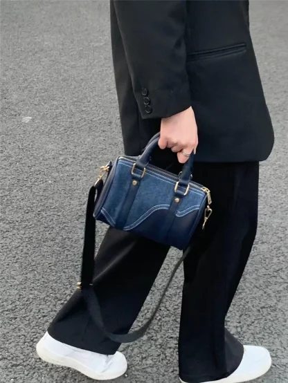 Mini Doctor's Shoulder Bag - Image 4