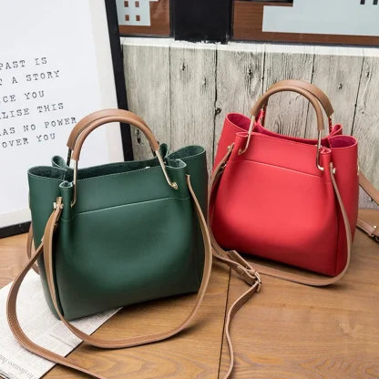 Sleek Elegant Shoulder Bag - Image 6