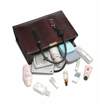 Elegant Snake Pattern Shoulder Bags - Image 4
