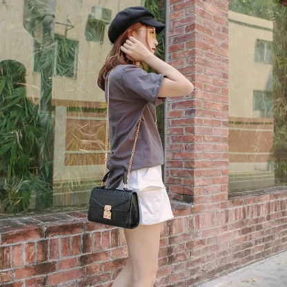 Chain Crossbody Black Shoulder Bag - Image 3