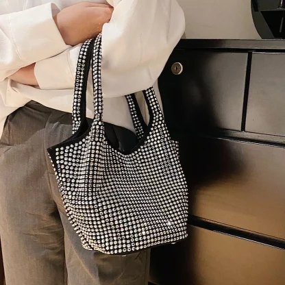 Luxury Diamond-like Shoulder Bag - Image 3
