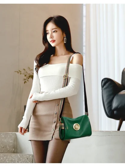Luxury Wide Strap Shoulder Bag - Image 2