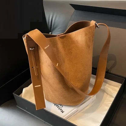 Wide Strap Bucket Shoulder Bag