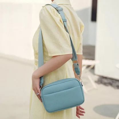 Zippered Wide Strap Shoulder Bag - Image 4