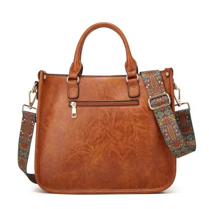 Vintage-style Crossbody Shoulder Bag - Image 4