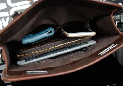 Sleek Crossbody Men's Shoulder Bag - Image 3