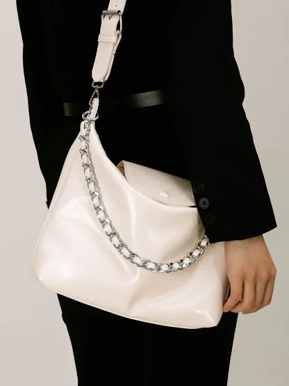 Chain Crossbody Shoulder Bag - Image 2