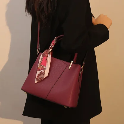 Luxury Zippered Solid Shoulder Bags - Image 2