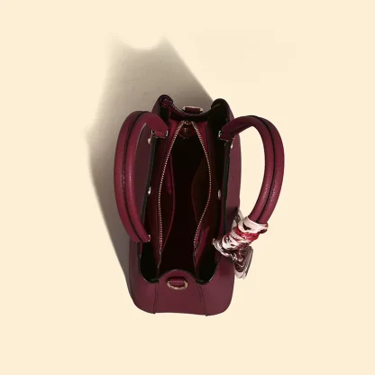 Luxury Zippered Solid Shoulder Bags - Image 5