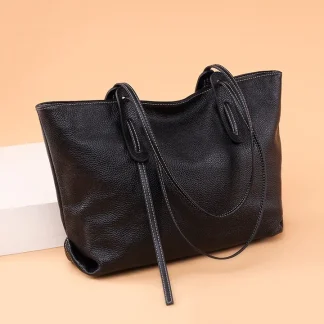 Spacious Tote Shoulder Bags