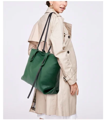 Spacious Tote Shoulder Bags - Image 4